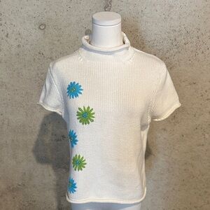 Vintage 60s g Knitwear Floral Embroidered Mod Short Sleeve Sweater | Size M